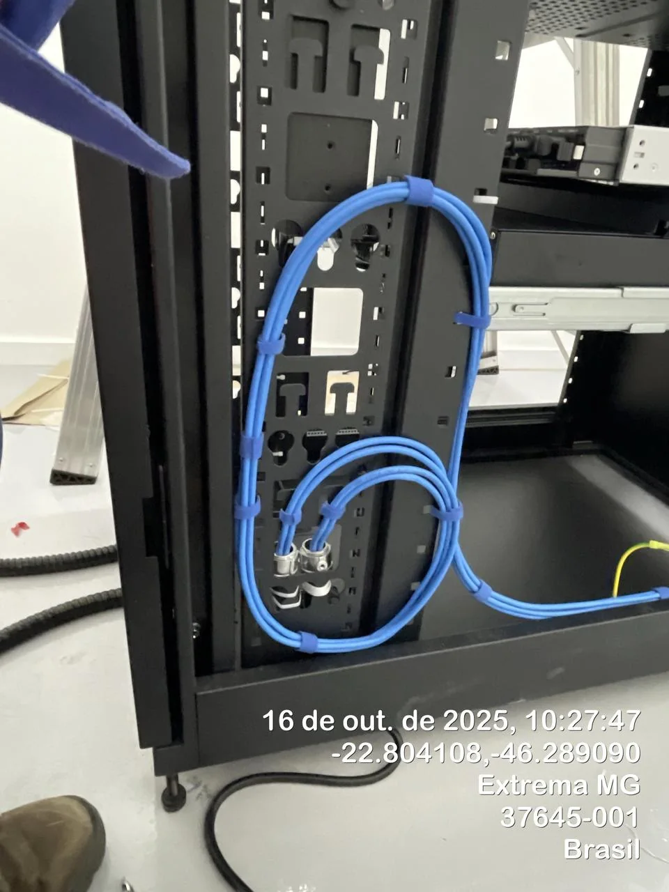 Cabeamento estruturado em rack